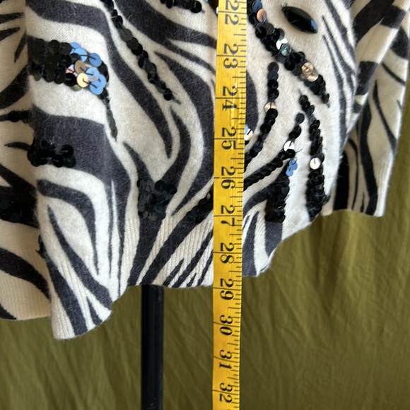 VTG Cedars Lambswool and Rabbit Hair Zebra Sequined Sweater - Picture 11 of 11